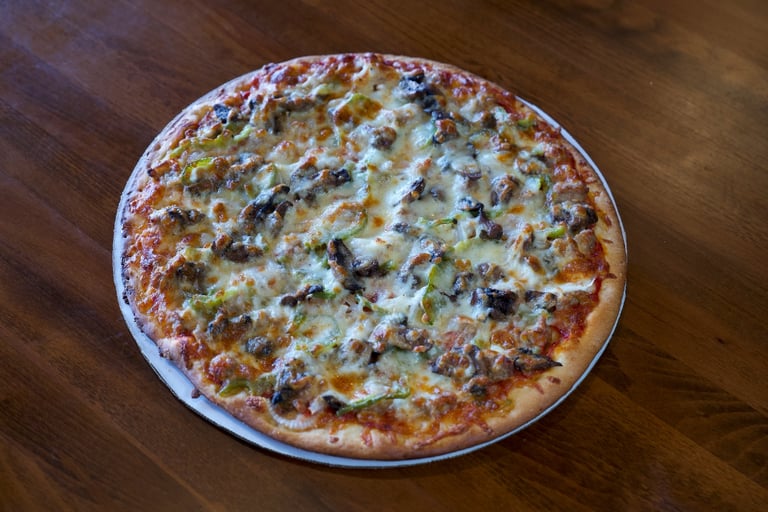 Delicious Pan Pizza: A Crispy Crust Favorite