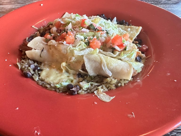 Delicious Chicken Burrito Bowl: A Mexican Fusion Favorite