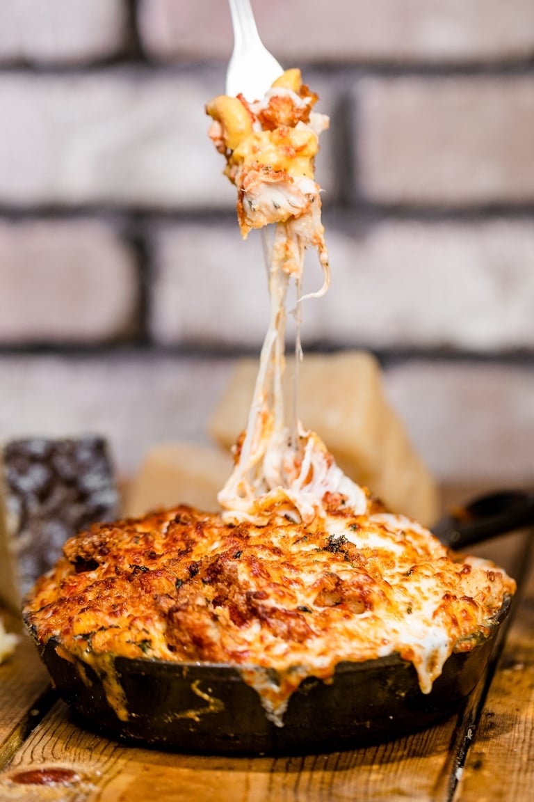 Smoky BBQ Delights: Ribs, Brisket, Wings