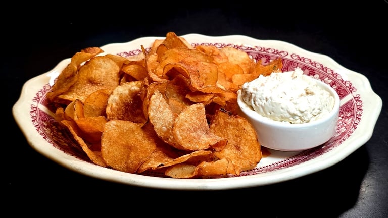 Crunchy Fried Pickles: A Bar Favorite