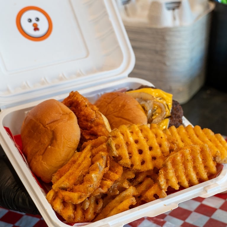 Smash Burger: Juicy, Flavorful, American Classics