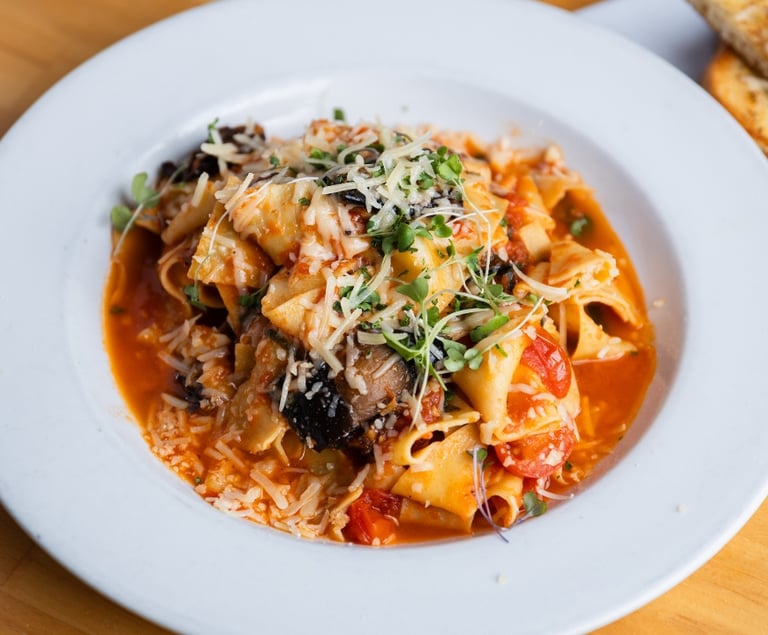 Delicious Burritos: A Californian Restaurant Specialty