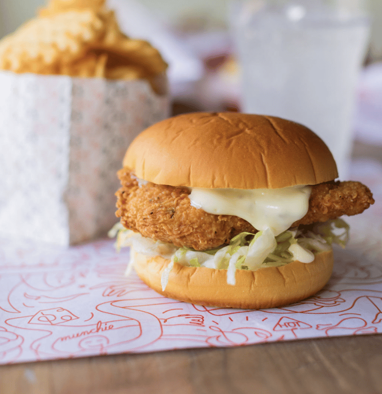 Crunchy Fried Pickles: A Southern Delight