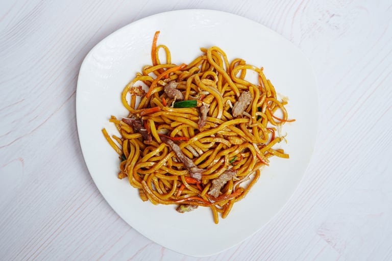 Delicious Lo Mein and Noodle Dishes