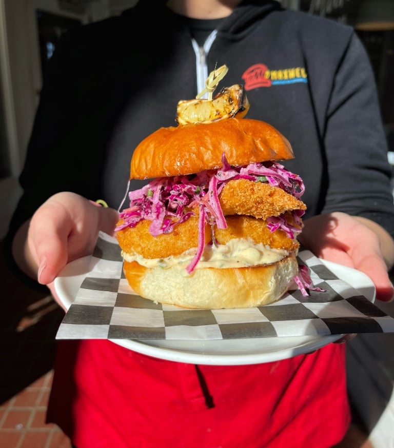 Bar Food Favorites: Burgers, Hot Dogs, and More