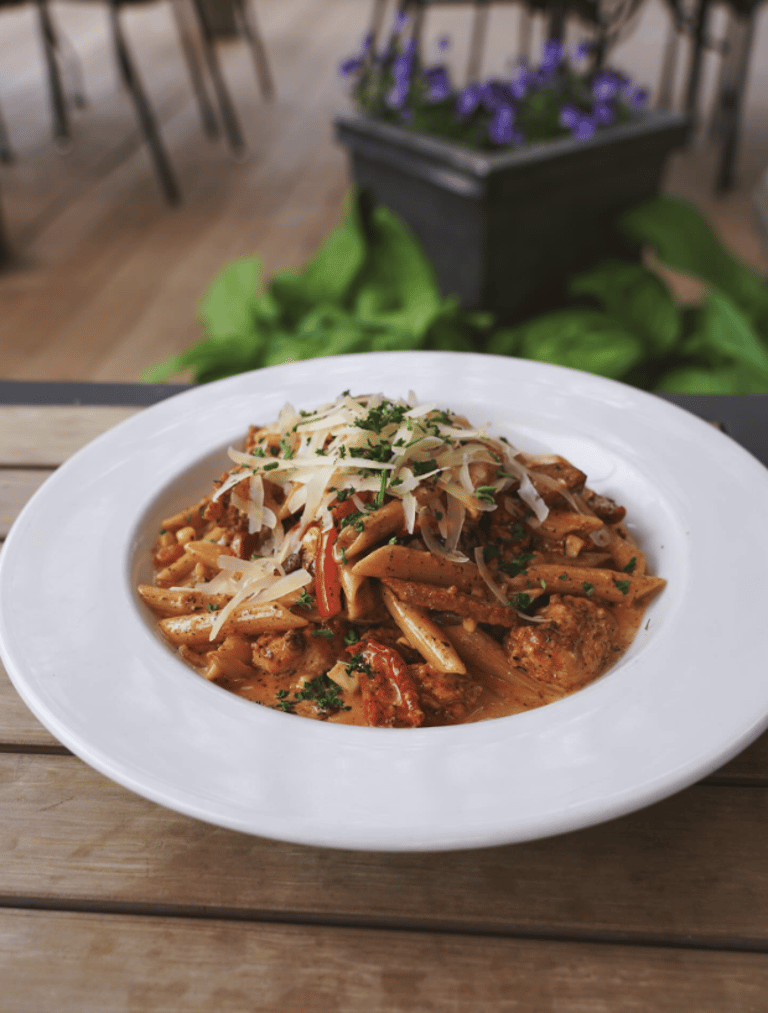 Indulge in Our Creamy Mac and Cheese