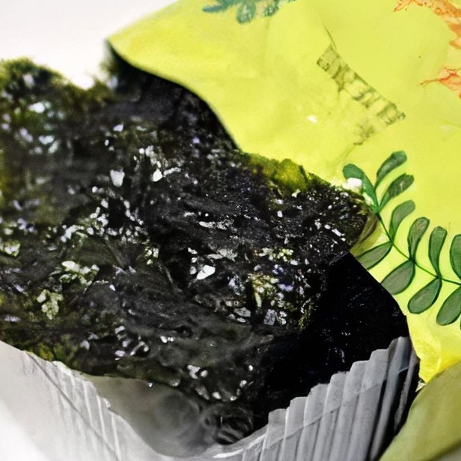 Roasted Seaweed snack.