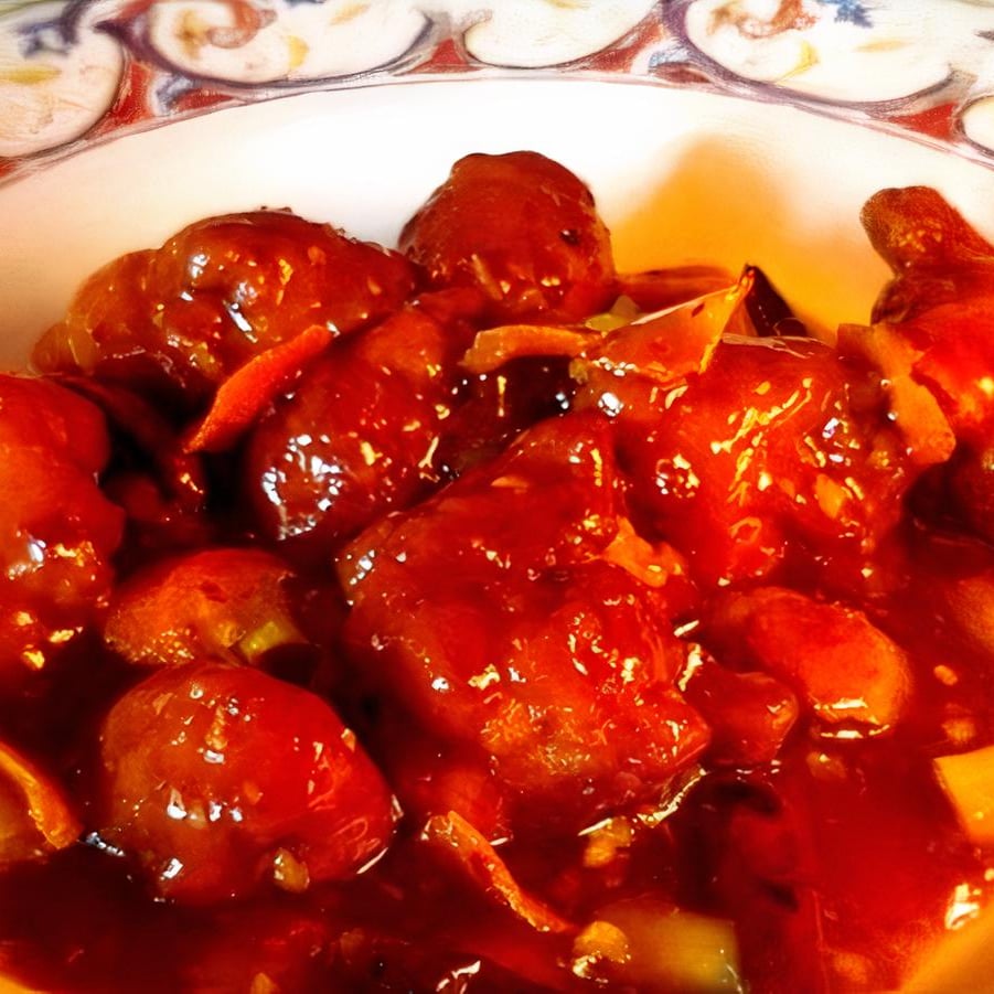 Orange Chicken or Beef Entree.