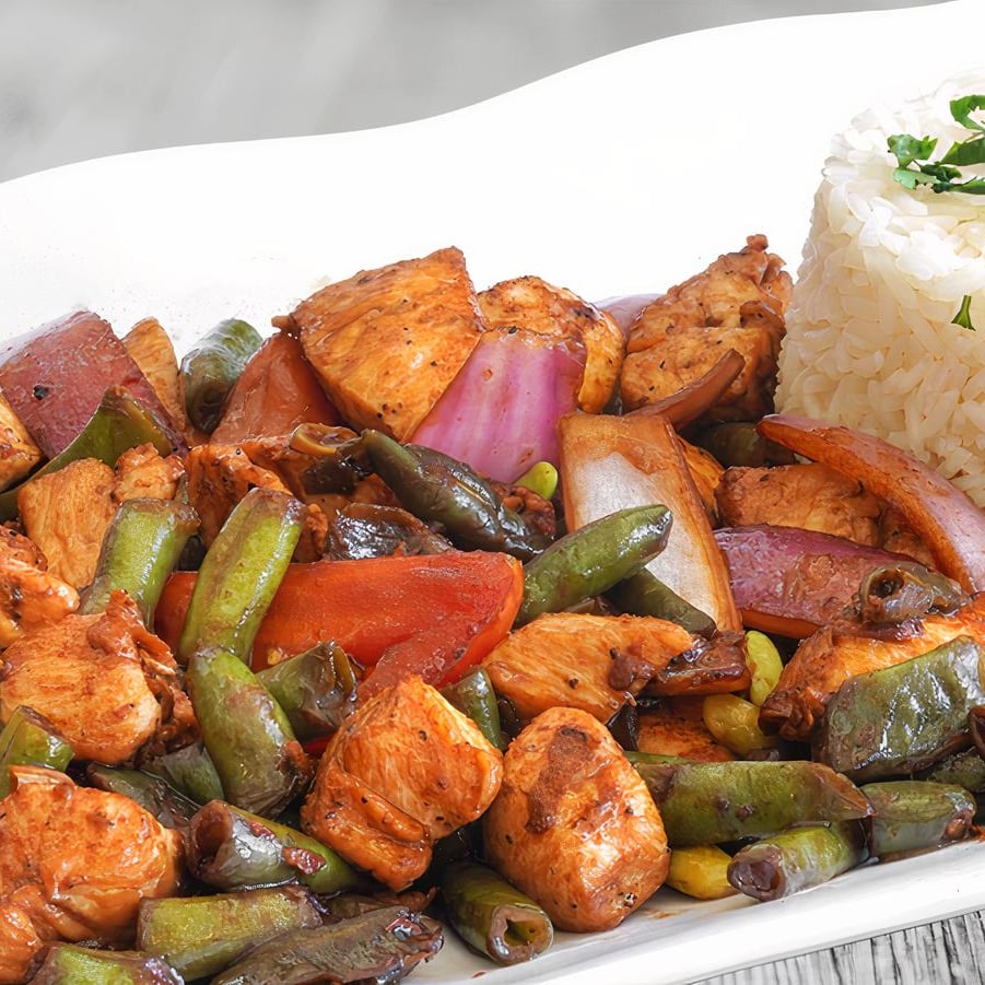 Chicken Vainita Saltada.