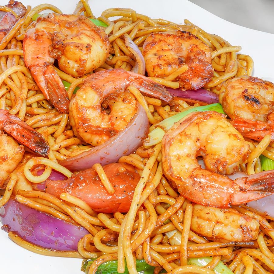 SHRIMP TALLARÍN SALTADO.