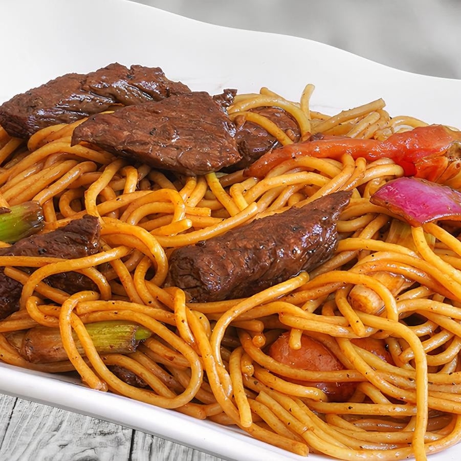 Beef Tallarin Saltado.