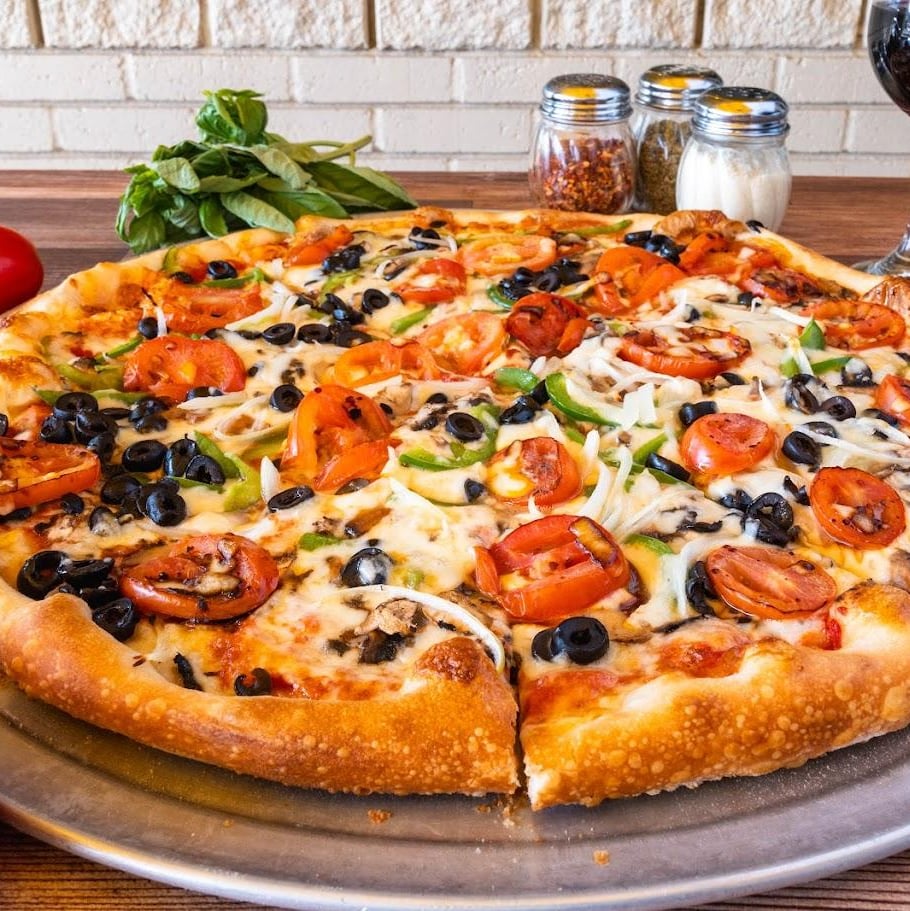 Small 12" Vegetable Pizza.