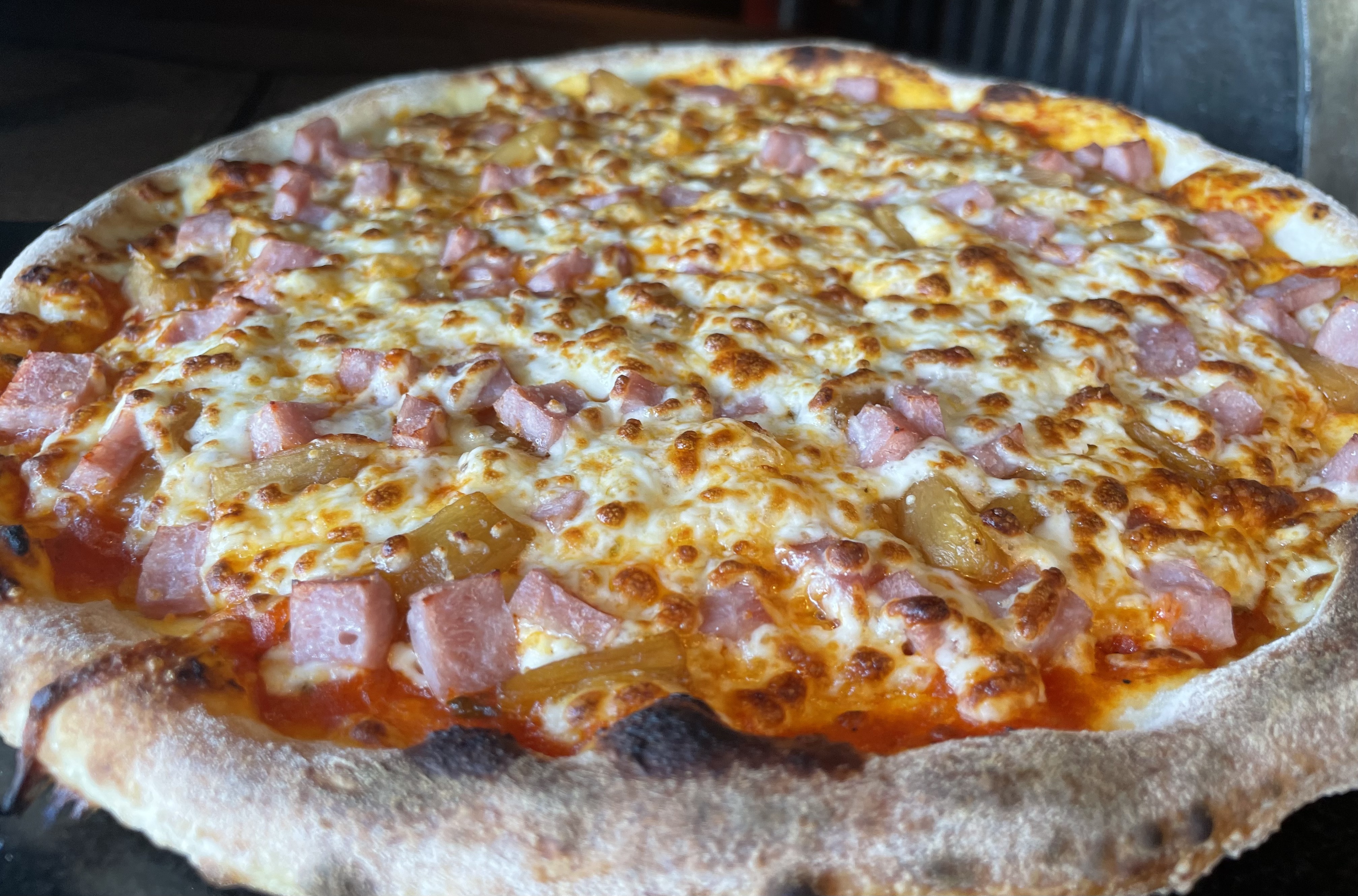Pizza Hawaiian