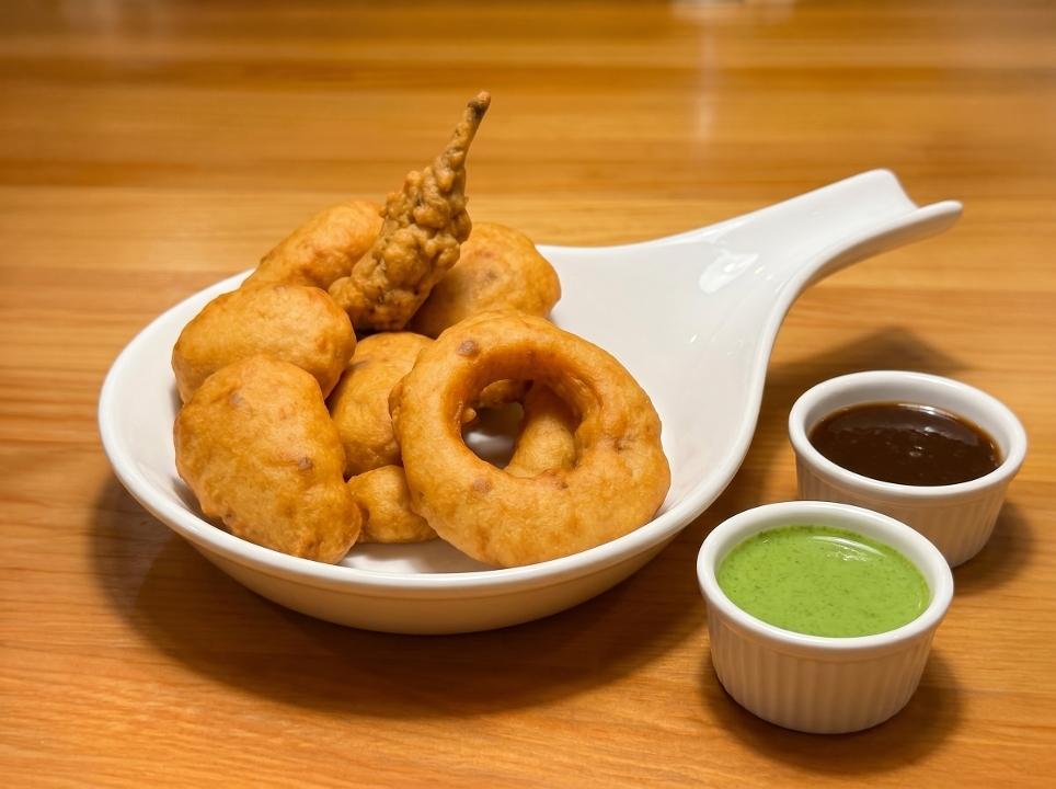 Mixed Vegetable Pakora.