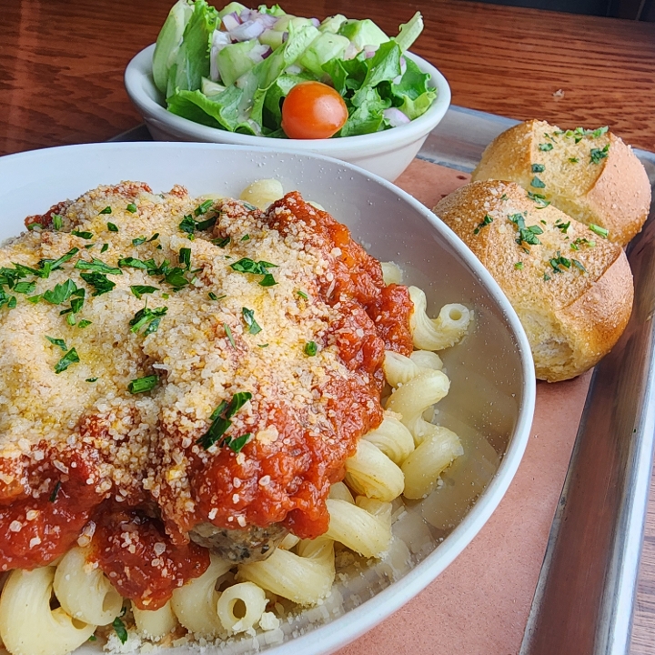 Headliner Meal ( 1 Base & 2 Sides).