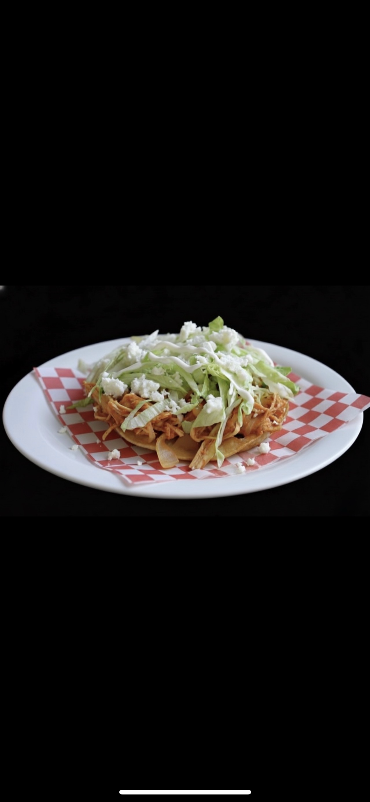Tostada de Tinga.
