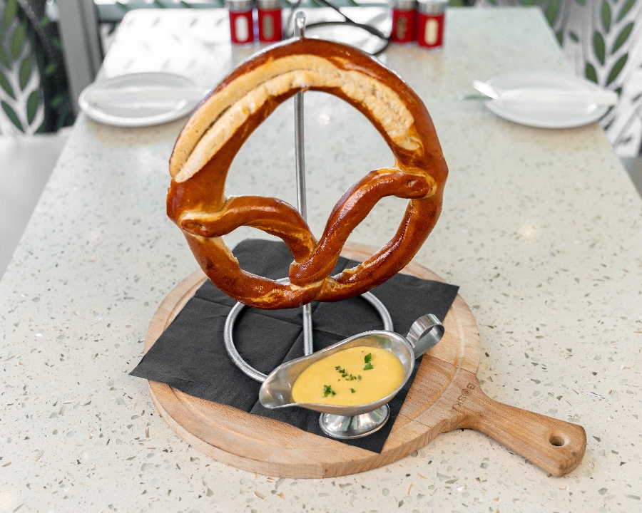NY Soft Pretzel.