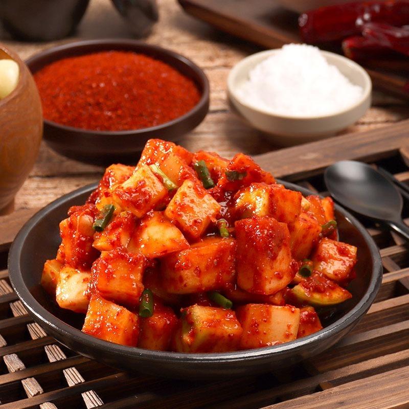 KKAGDUGI KIMCHI.