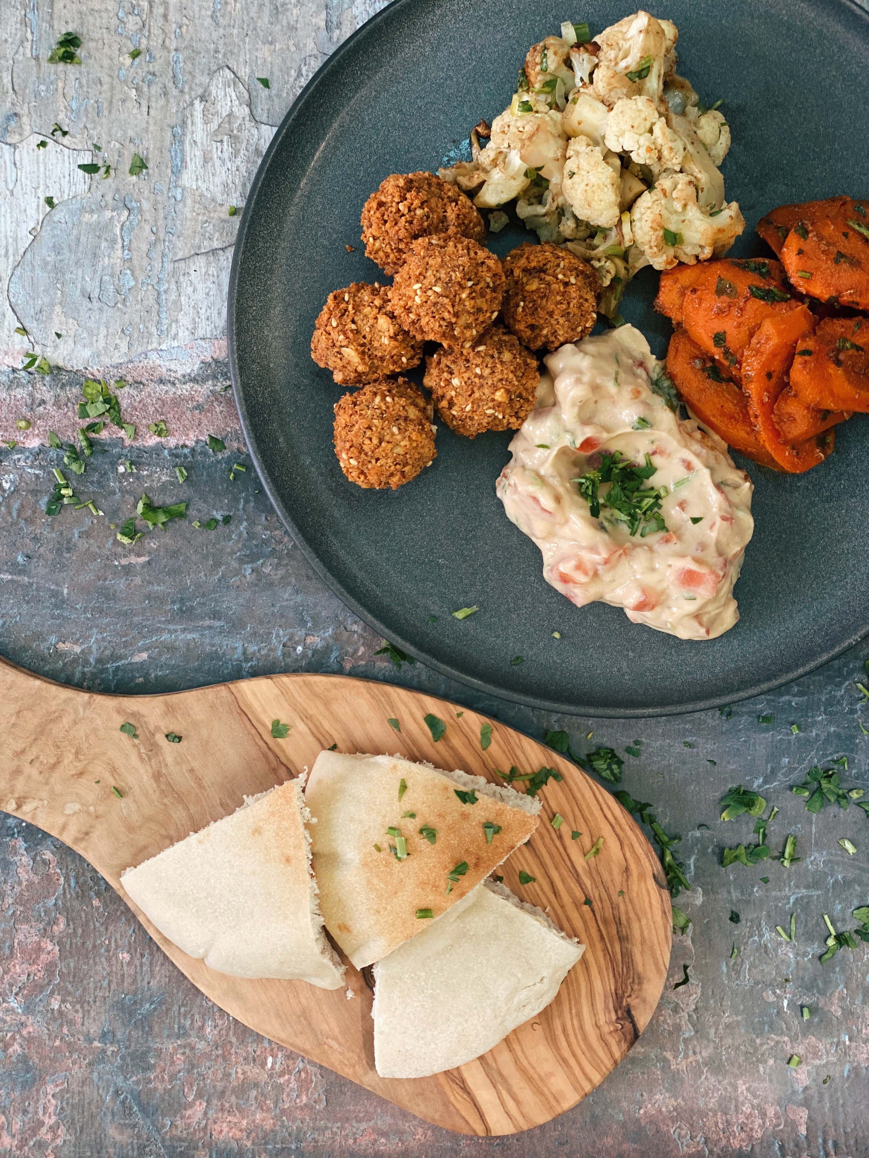 Combo Platter (4 Sides).