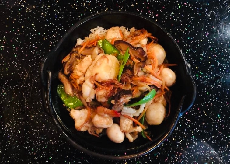 41-Clay Pot Rice Combination - Com Tay Cam Thap Cam.