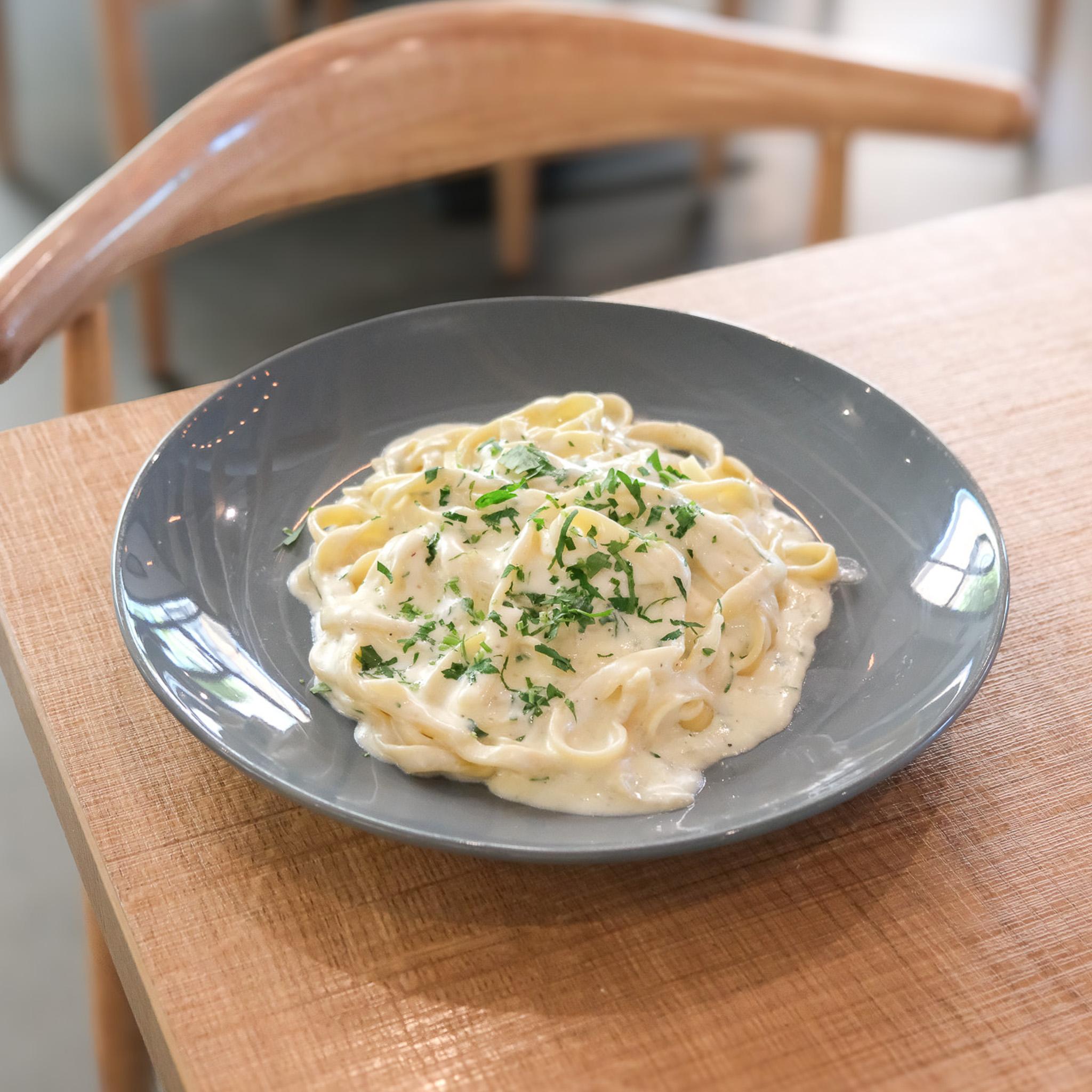 Fettuccine Cream.