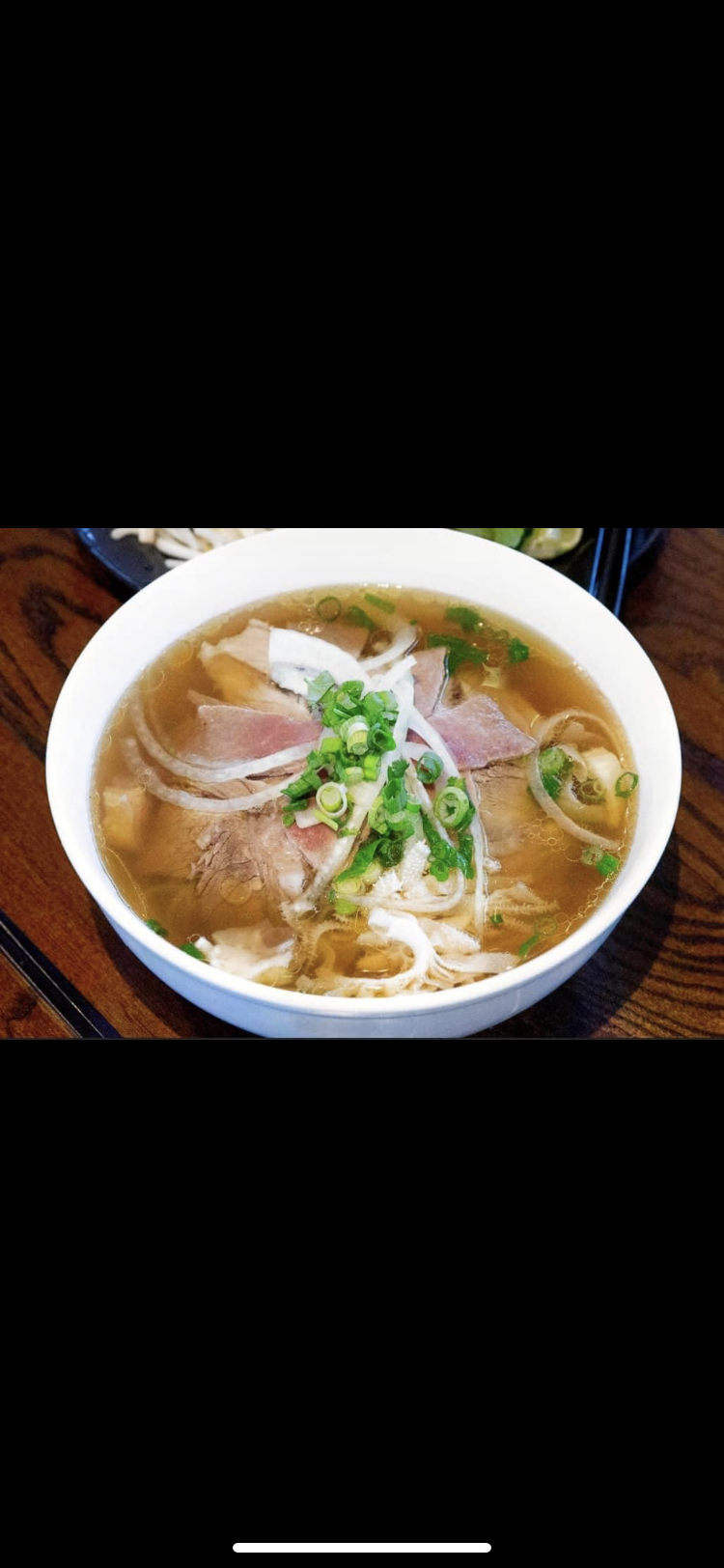 P8 - Rare Steak & Tripe Phở - Phở Tái, Sách.