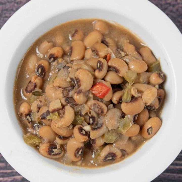BLACK EYED PEAS.