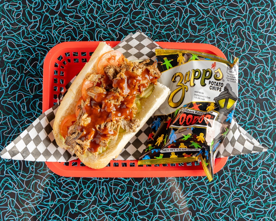 Pulled pork po boy 12in.
