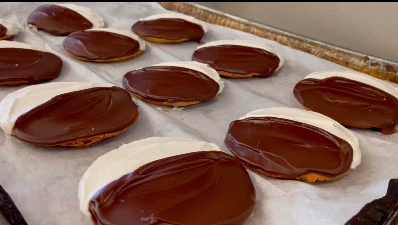 Black & White Cookie.
