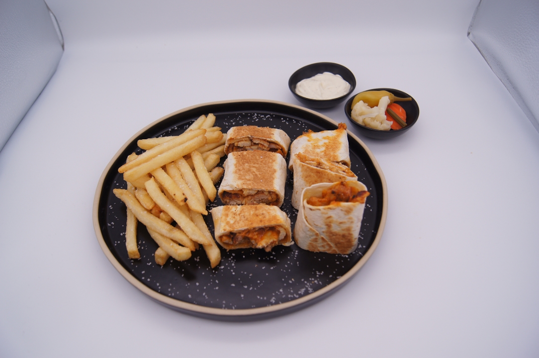 Arabi Supreme Chicken Shawarma Plate.
