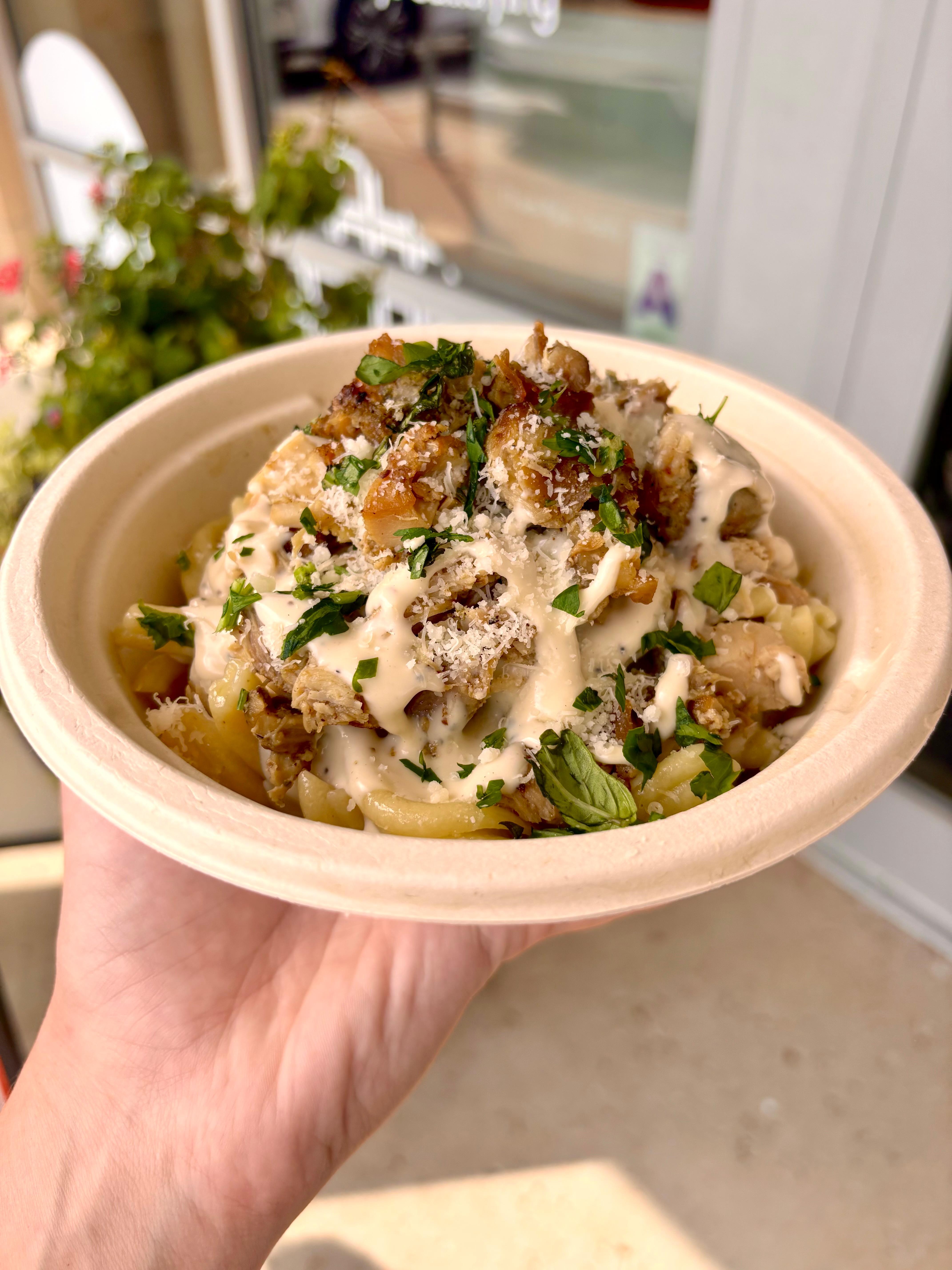 Alfredo e Pepe Bowl.