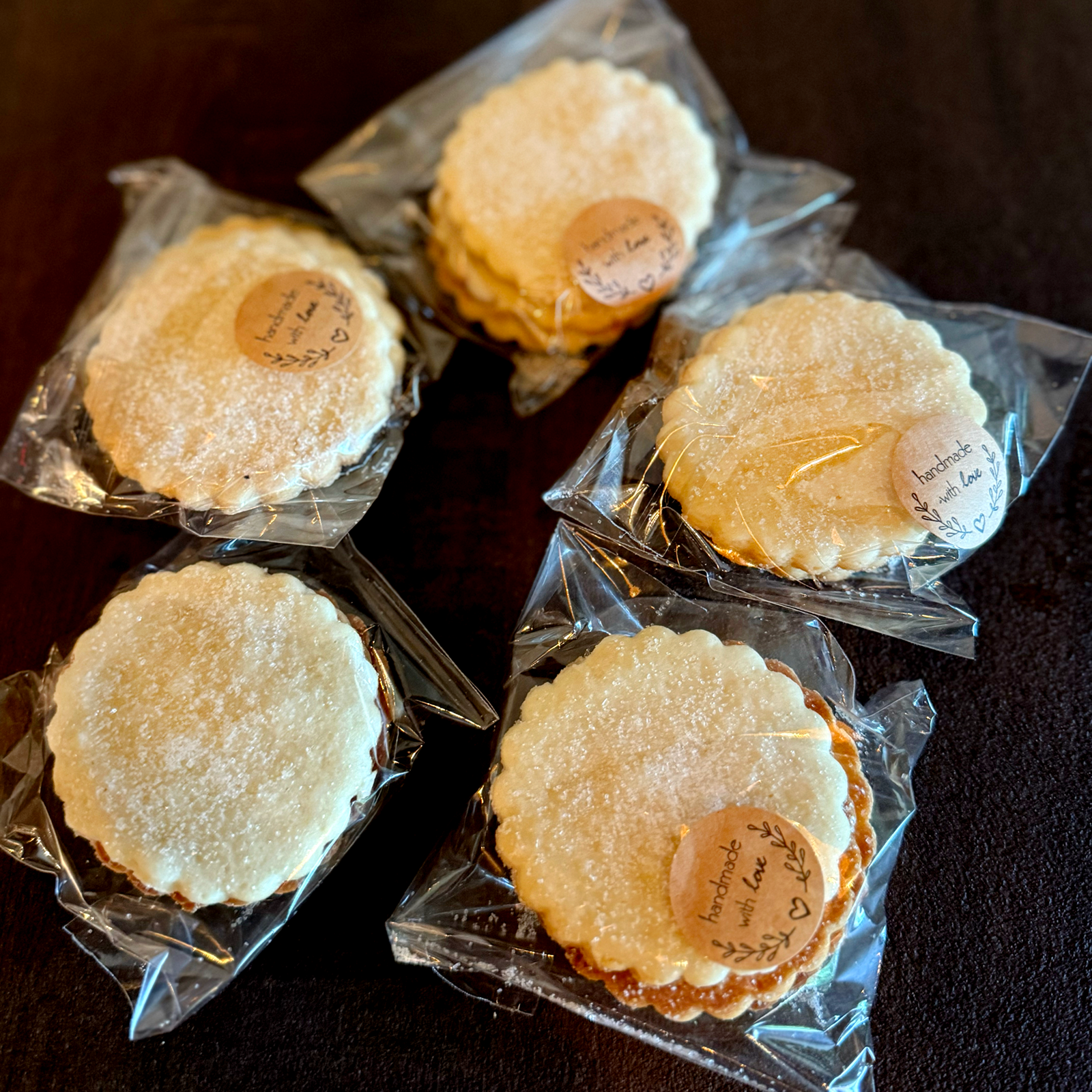 Butter cookie.