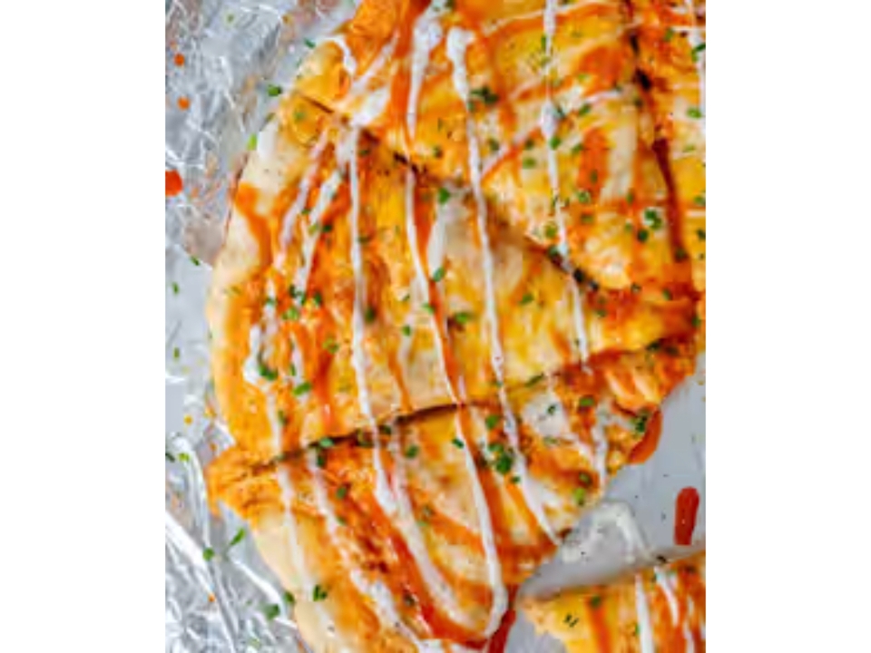 Chicken Rancher Pizza 16".