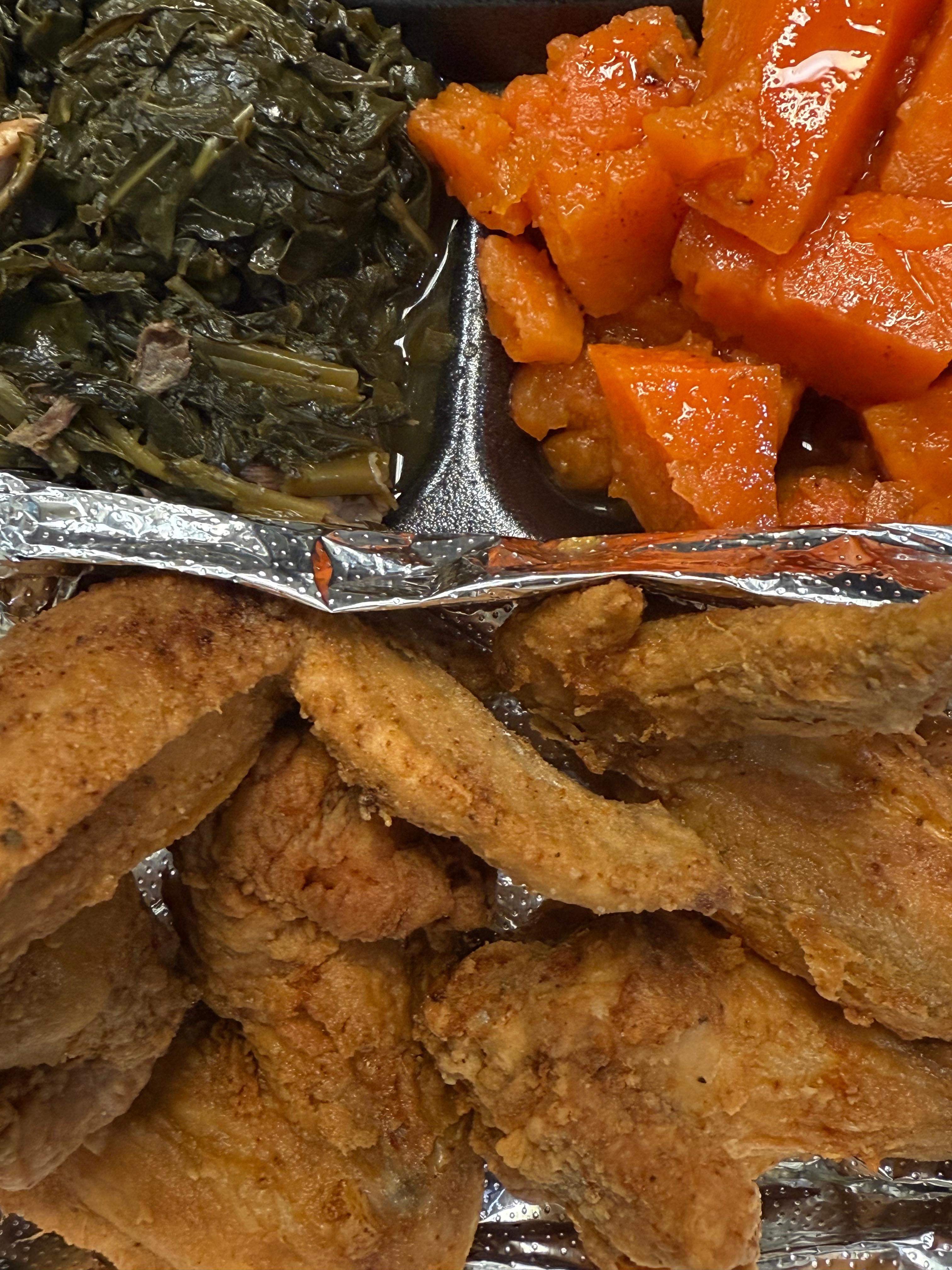 IDA'S FRIED CHICKEN.