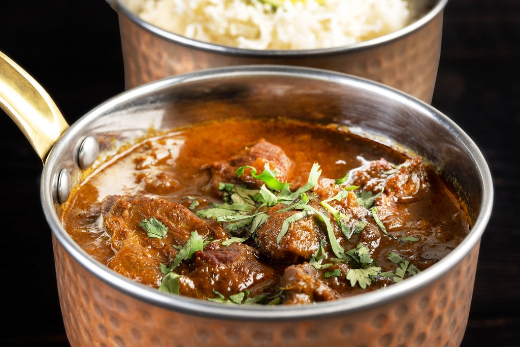 Curry: Lamb Curry (D, G).