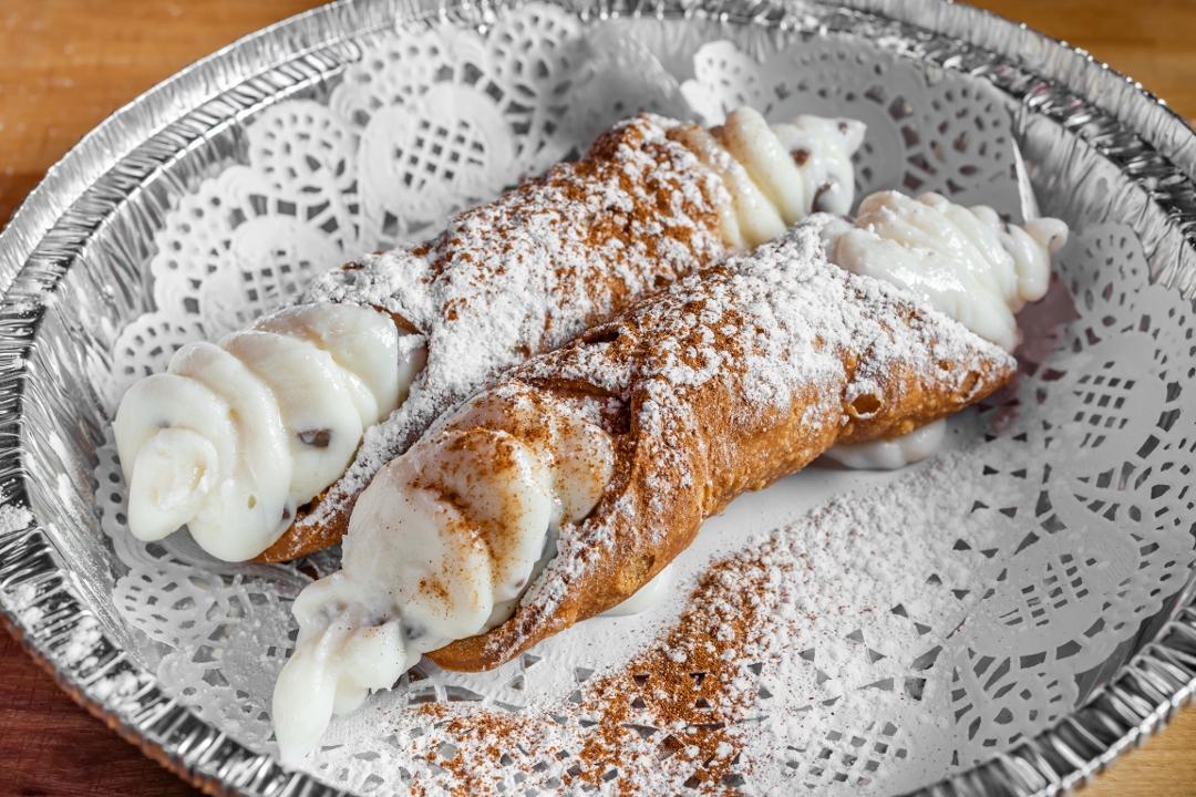 Cannoli (2).