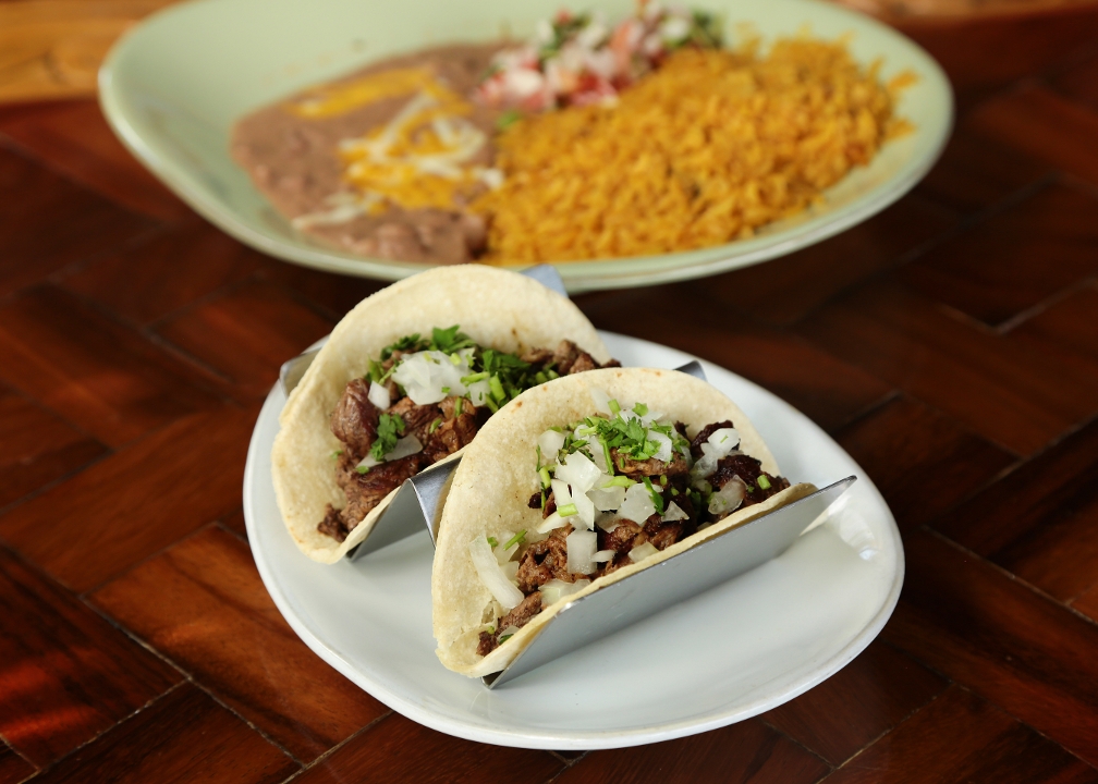 TACOS DE CARNE ASADA.