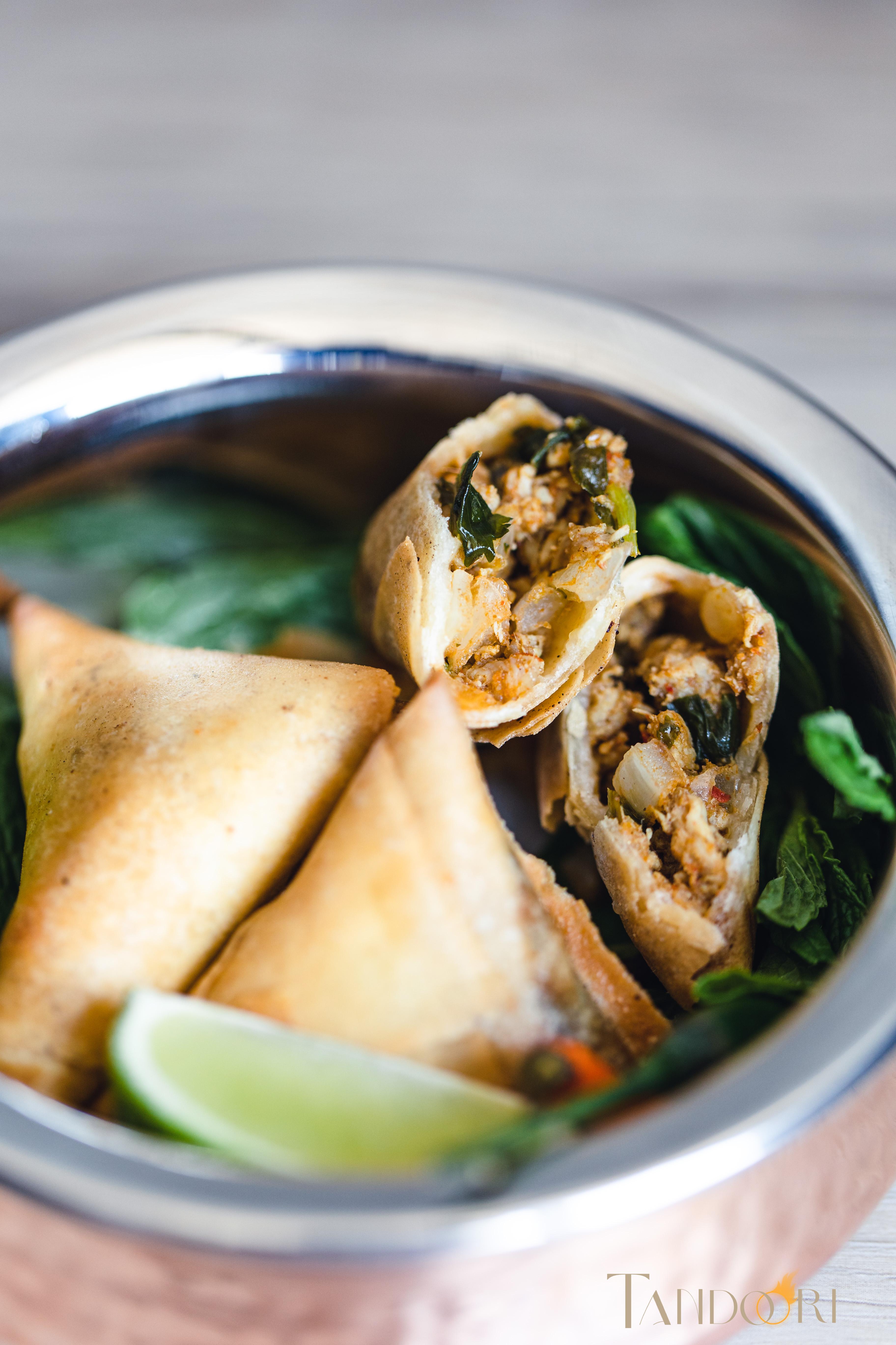 Chicken Samosa (4 Pcs).