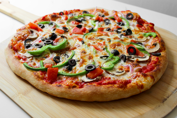 Ultimate Veggie Pizza.