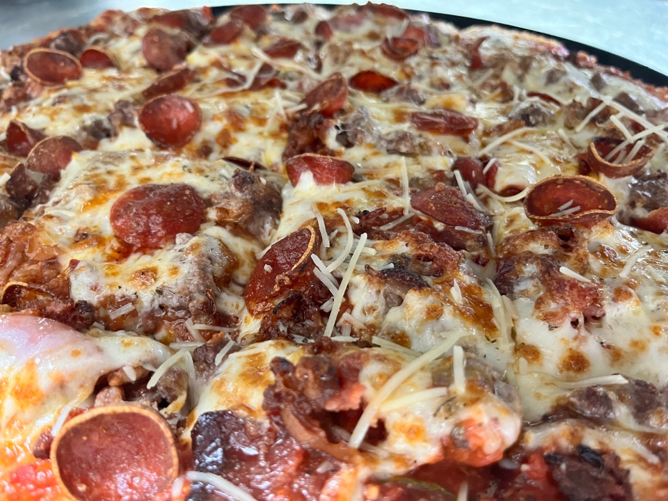 Barge Pizza.