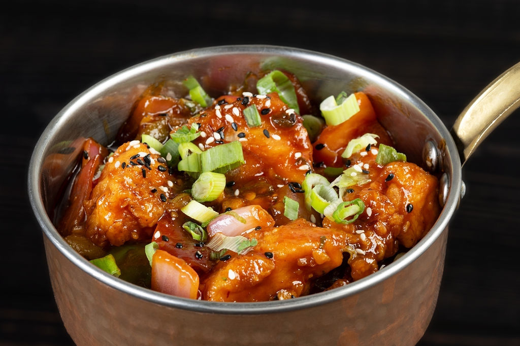 Chilli Chicken (D, N).