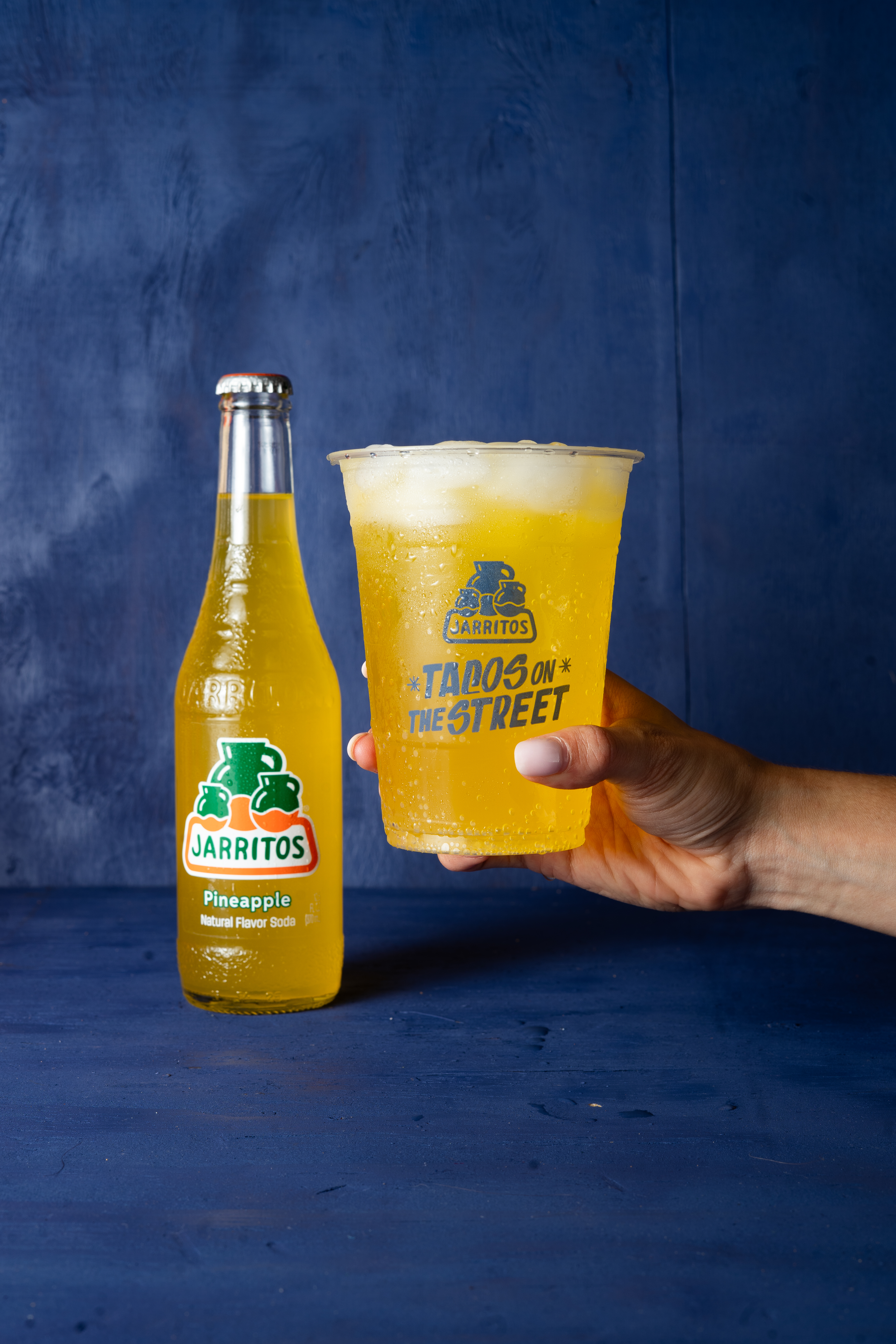 Jarritos.