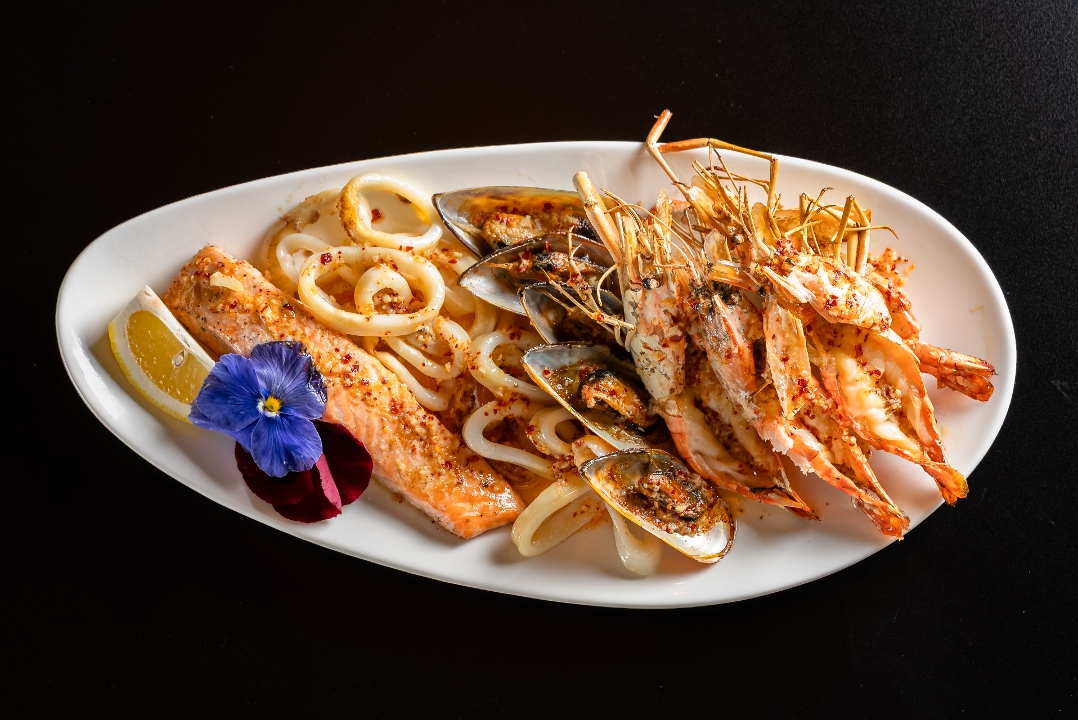 Grilled Seafood Platter.