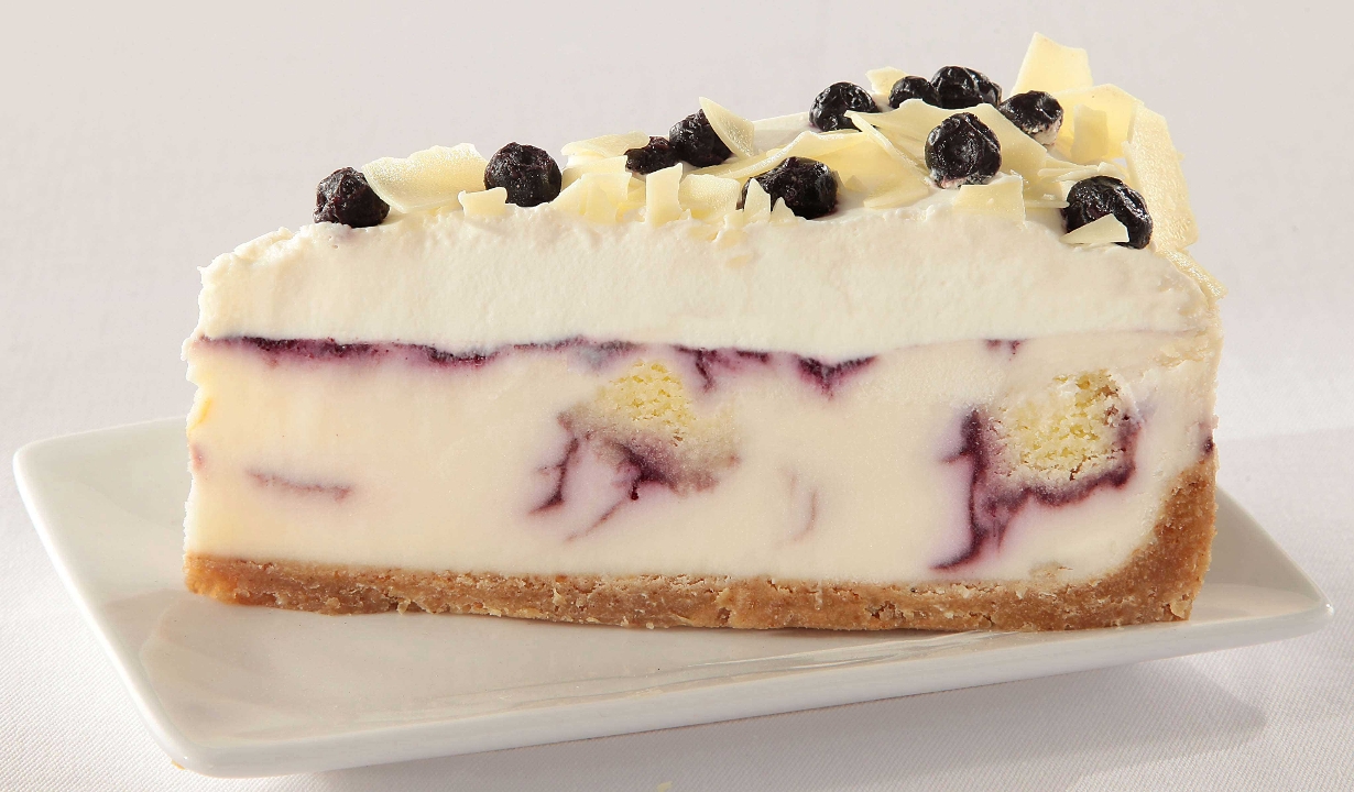 Blueberry White chocolate cheese cake.