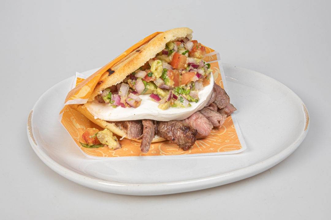 Arepa Llanera.