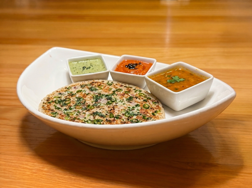 Onion & Chilly Uthappam.