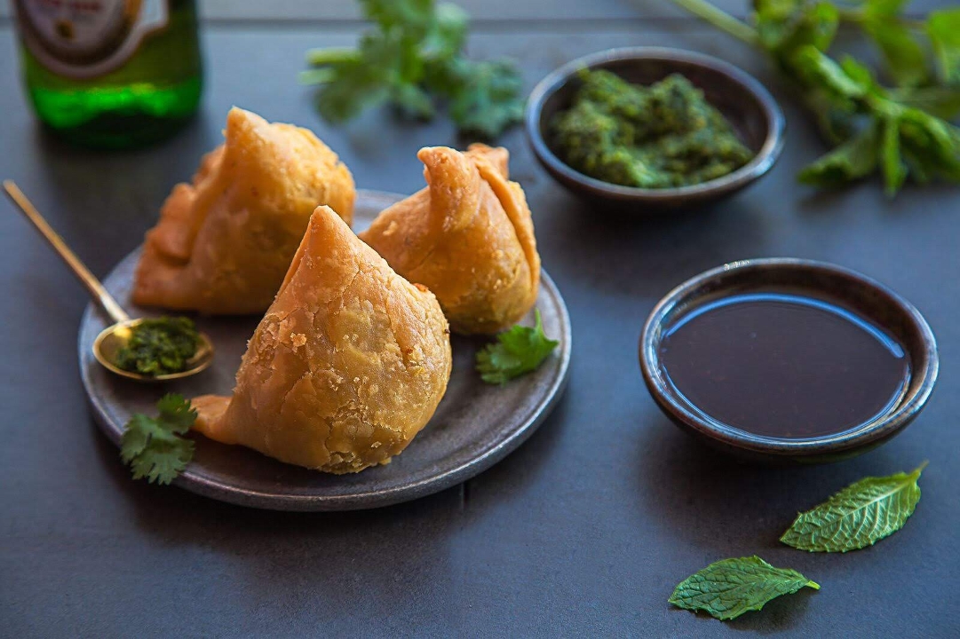 Samosas | vegan.