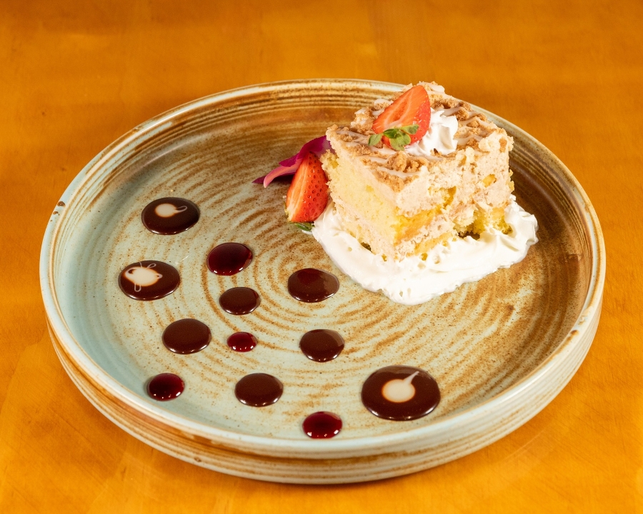Pan De Elote.
