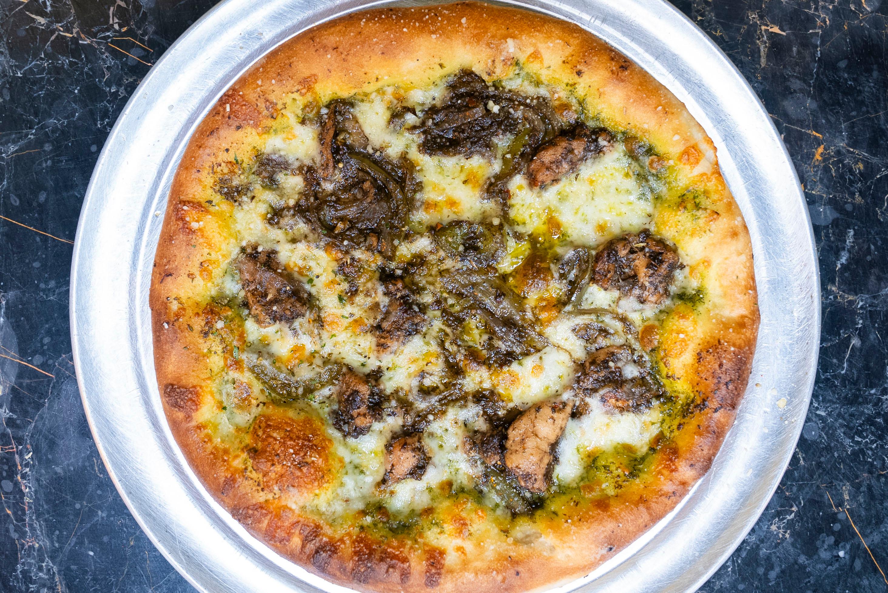 10" Small Jerk Pesto Pizza.