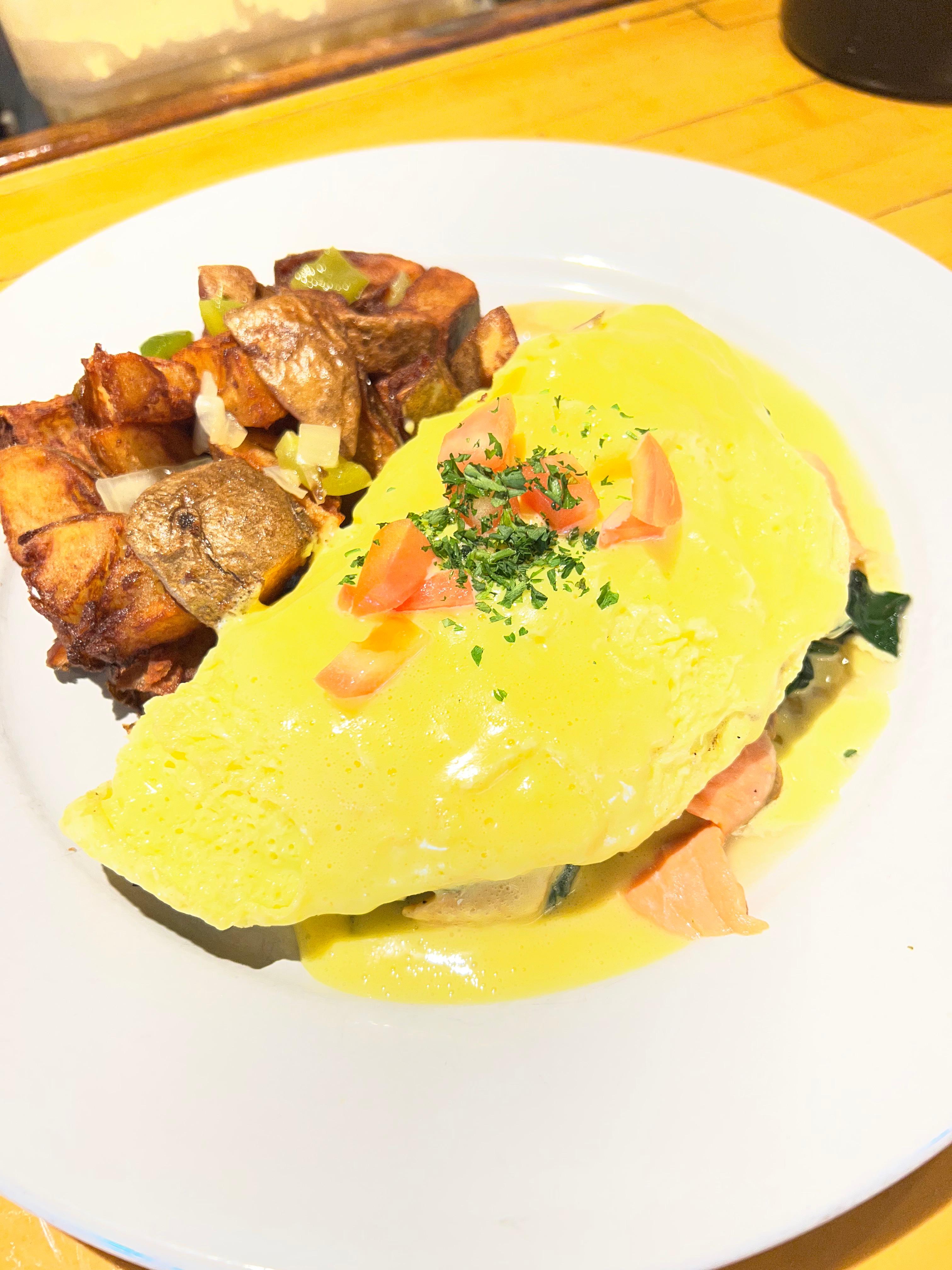 CAPRESE OMELET.
